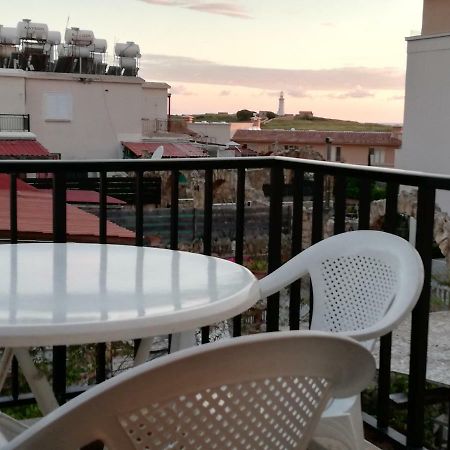 Luxury Apartment In Light House Beach Paphos Eksteriør bilde