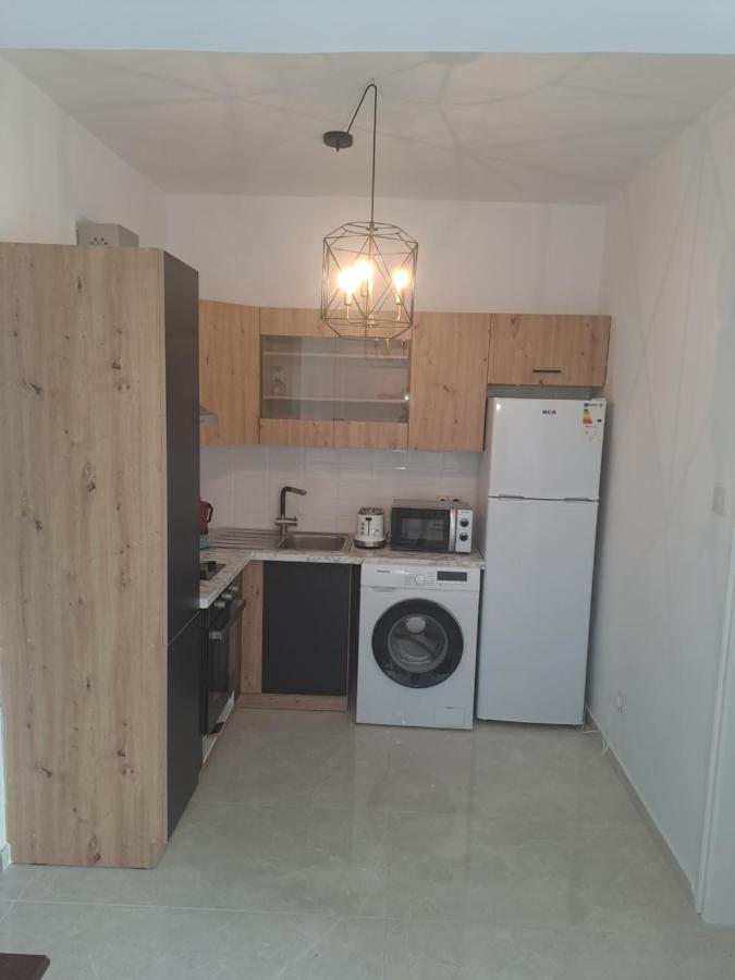 Luxury Apartment In Light House Beach Paphos Eksteriør bilde