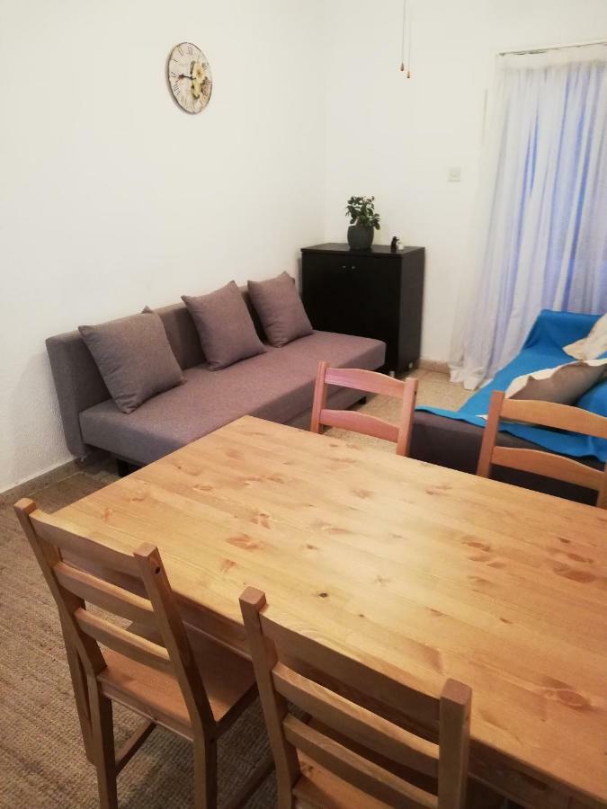 Luxury Apartment In Light House Beach Paphos Eksteriør bilde